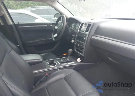 2010 Chrysler 300 Touring из США, поврежденный, VIN 2C3CA4CD9AH173761